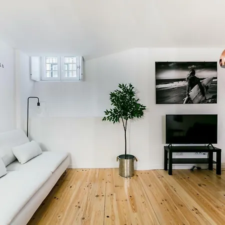 My Lx Flat Bairro Alto Design Διαμέρισμα *